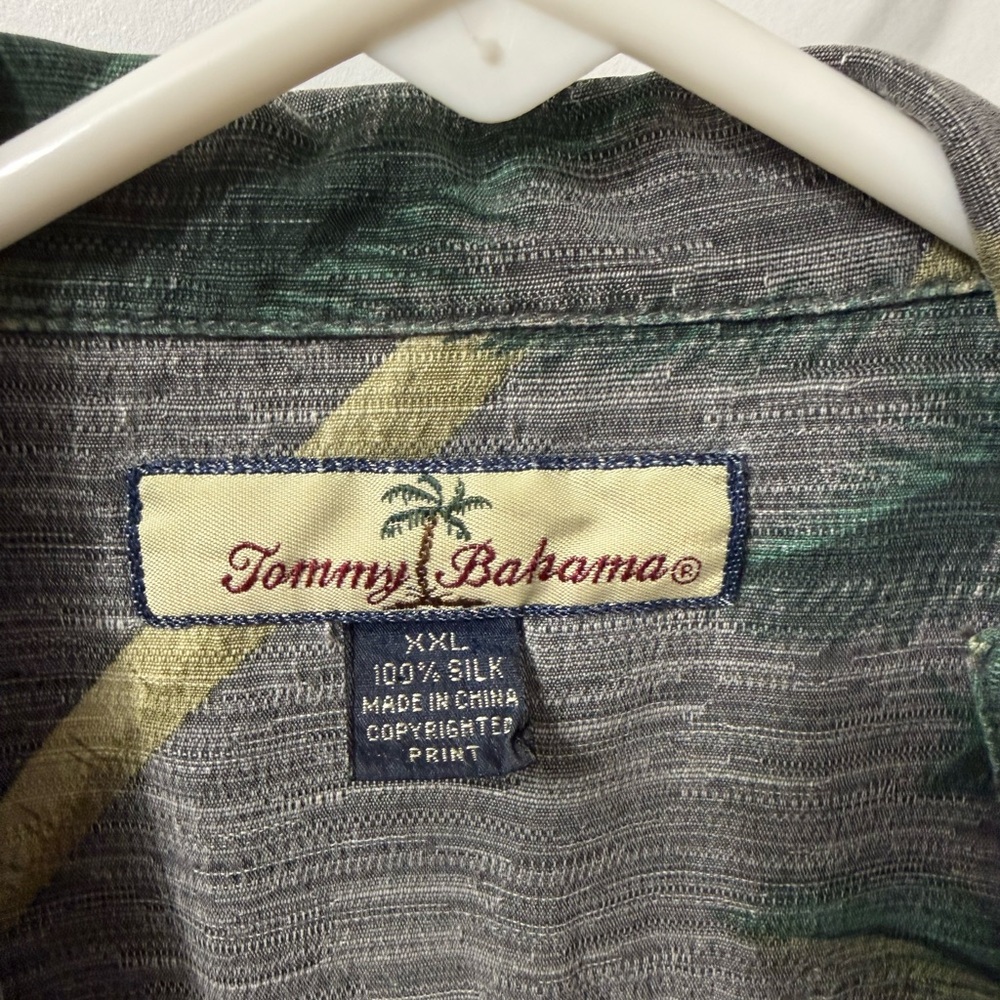 TOMMY BAHAMA Mens 100% SILK Tropical Floral Print Pocketed Camp Cabana Shirt XXL - Picture 5 of 5